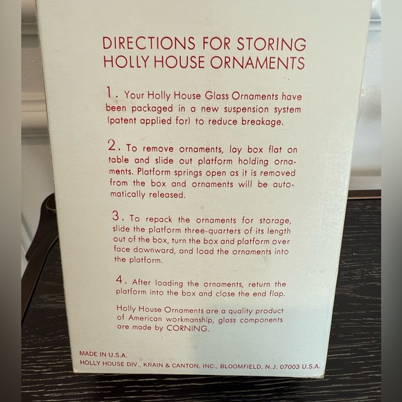Vintage Glass Christmas Ornaments Holly House USA w/box - Picture 5 of 5